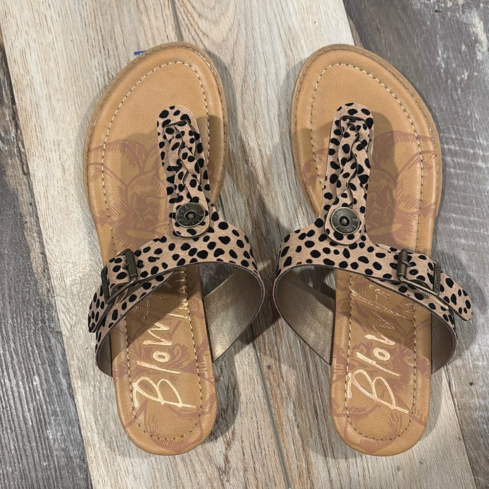 Leopard sandal